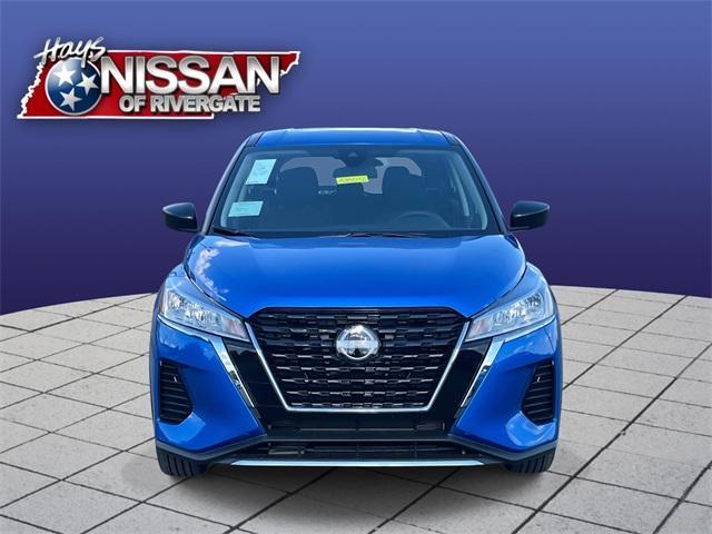 new 2025 Nissan Kicks Play car, priced at $22,040