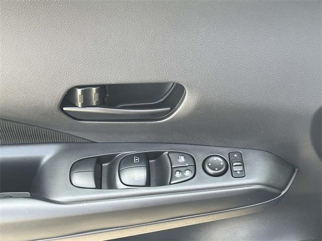 new 2025 Nissan Kicks Play car, priced at $22,040