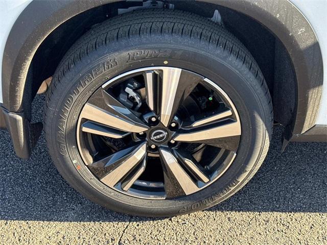 new 2025 Nissan Rogue car, priced at $37,792