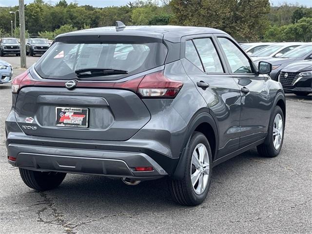 new 2025 Nissan Kicks Play car, priced at $22,040