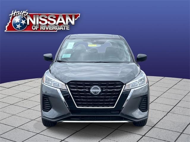 new 2025 Nissan Kicks Play car, priced at $22,040