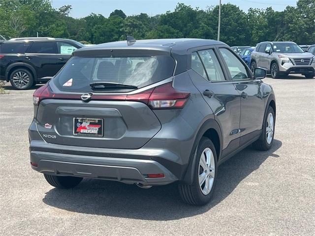 new 2025 Nissan Kicks Play car, priced at $23,760