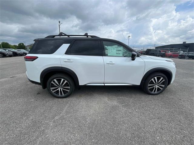 new 2025 Nissan Pathfinder car, priced at $49,856