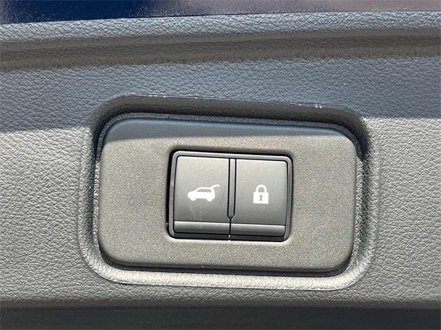 new 2025 Nissan Pathfinder car, priced at $48,580