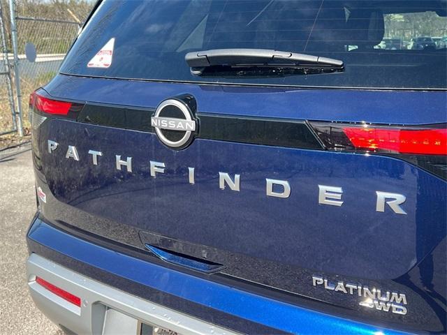 new 2025 Nissan Pathfinder car, priced at $48,580