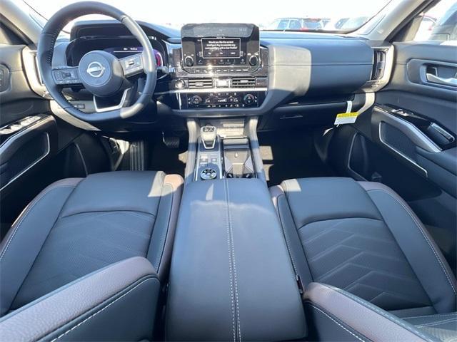 new 2025 Nissan Pathfinder car, priced at $48,580