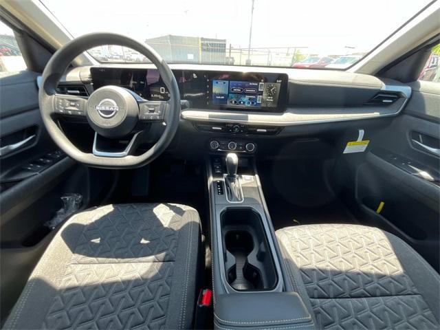 new 2025 Nissan Kicks car, priced at $27,448