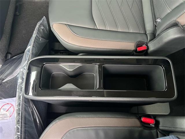 new 2025 Nissan Pathfinder car, priced at $49,346