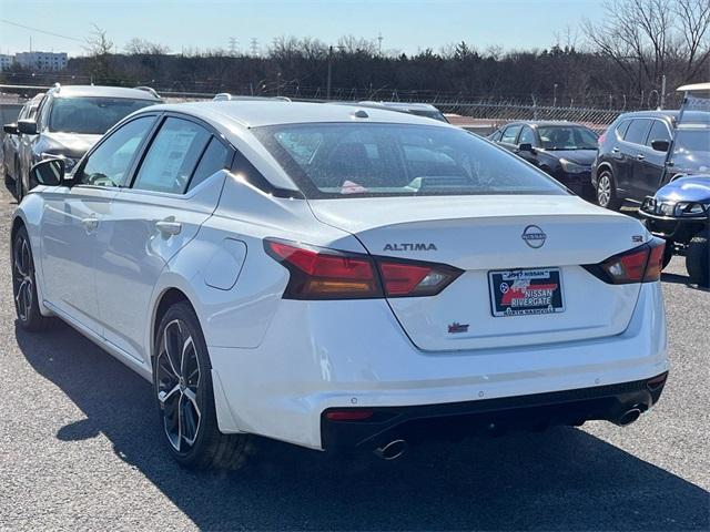 new 2025 Nissan Altima car, priced at $34,190