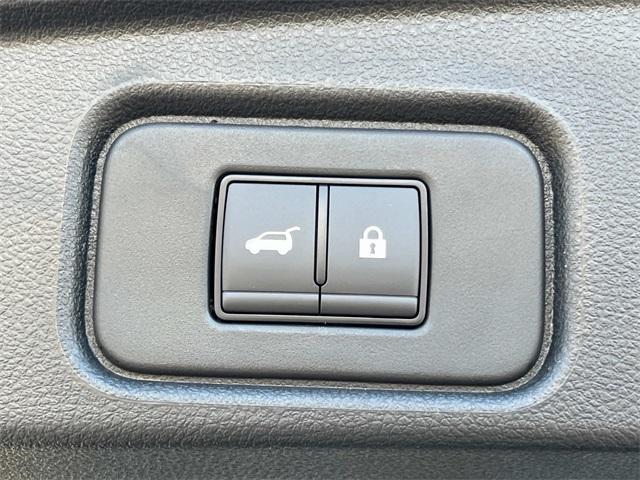 new 2025 Nissan Pathfinder car, priced at $48,536