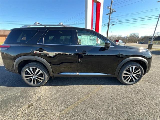 new 2025 Nissan Pathfinder car, priced at $48,536