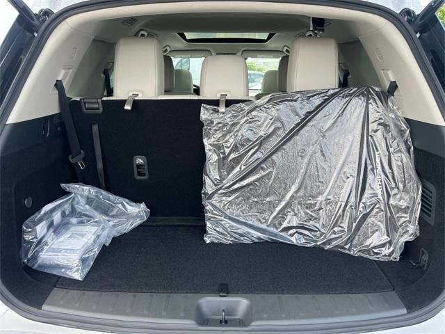 new 2025 Nissan Pathfinder car, priced at $46,511