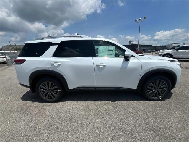 new 2025 Nissan Pathfinder car, priced at $46,511