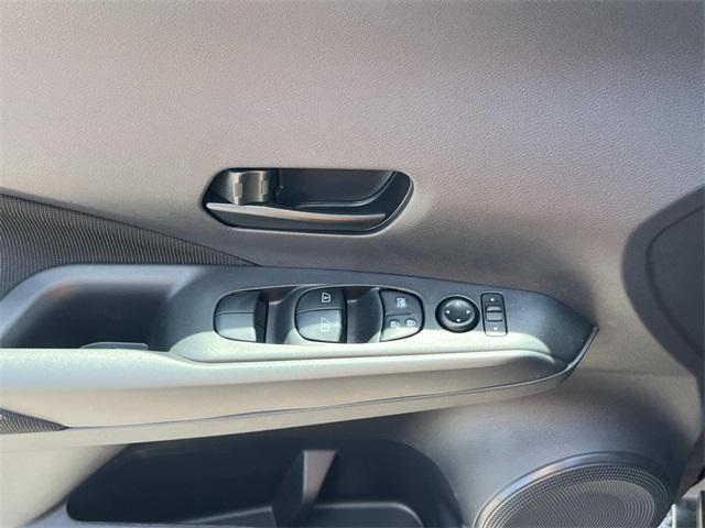 new 2025 Nissan Kicks Play car, priced at $21,949