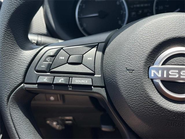 new 2025 Nissan Kicks Play car, priced at $21,949