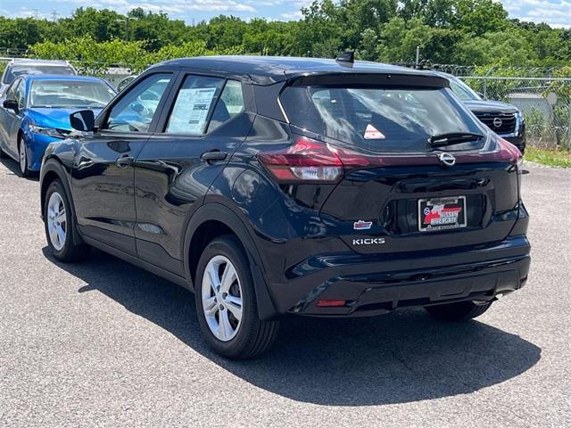 new 2025 Nissan Kicks Play car, priced at $21,949