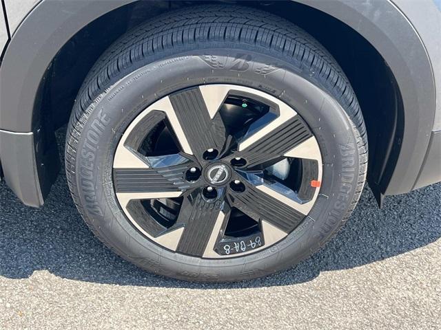 new 2025 Nissan Kicks car, priced at $25,392