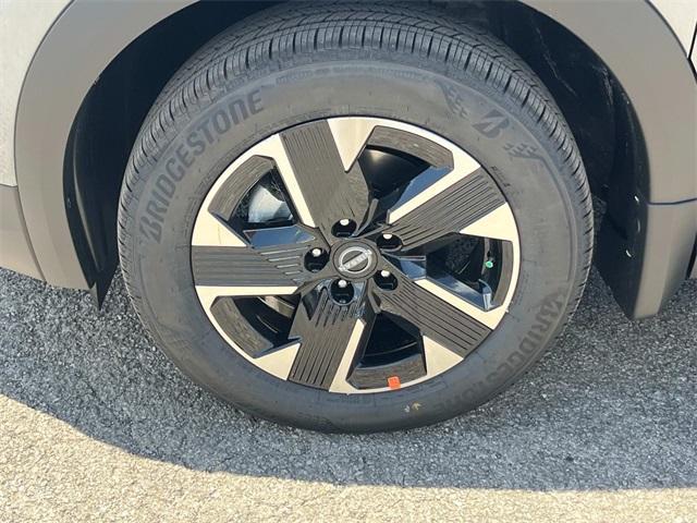 new 2025 Nissan Kicks car, priced at $25,392