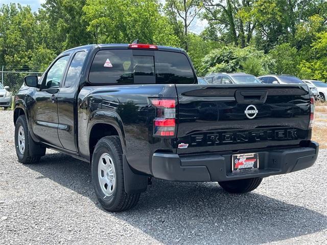 new 2025 Nissan Frontier car, priced at $32,014