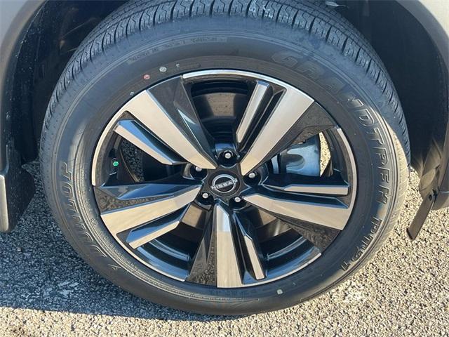 new 2025 Nissan Rogue car, priced at $40,311