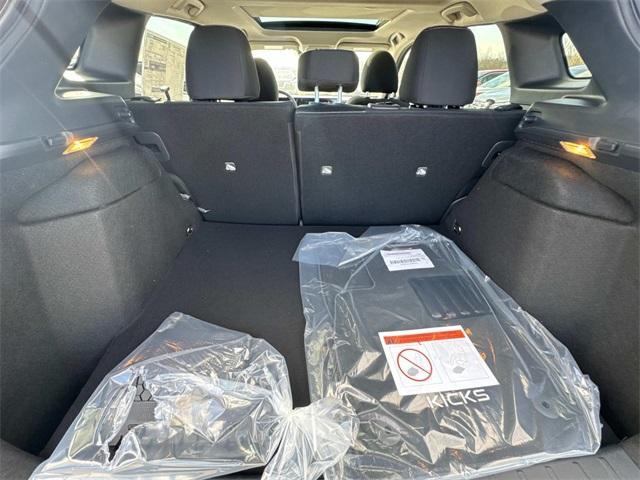 new 2025 Nissan Kicks car, priced at $26,583