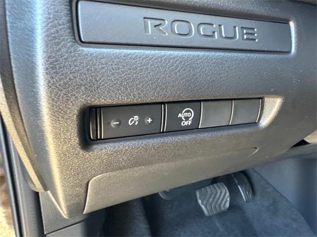 new 2025 Nissan Rogue car, priced at $28,178
