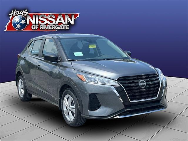 new 2025 Nissan Kicks Play car, priced at $21,871