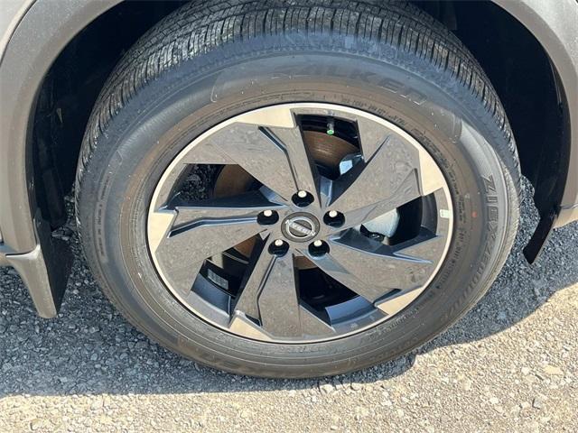 new 2025 Nissan Rogue car, priced at $31,042