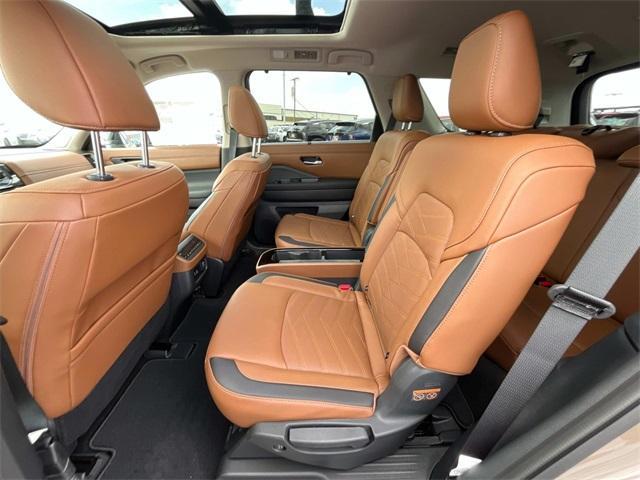 new 2025 Nissan Pathfinder car, priced at $47,630