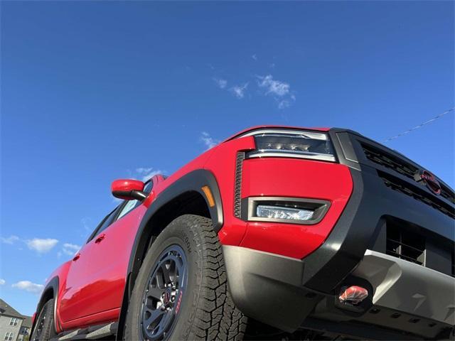 new 2025 Nissan Frontier car, priced at $39,505