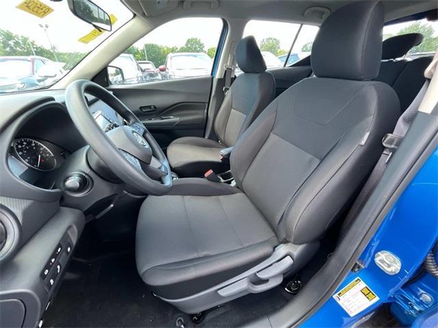 new 2025 Nissan Kicks Play car, priced at $21,949