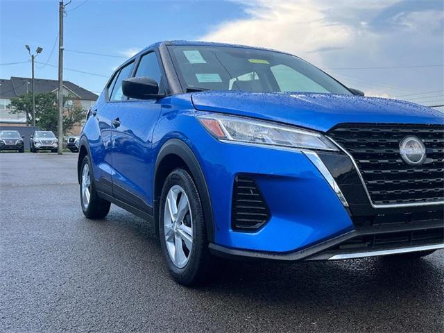 new 2025 Nissan Kicks Play car, priced at $21,949