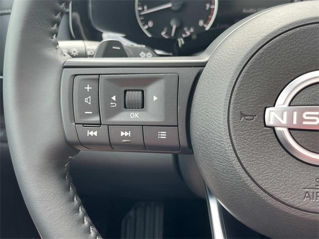 new 2025 Nissan Pathfinder car, priced at $40,208