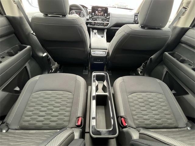 new 2025 Nissan Pathfinder car, priced at $40,208