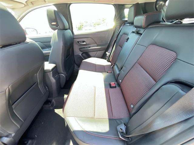 new 2025 Nissan Kicks car, priced at $30,737
