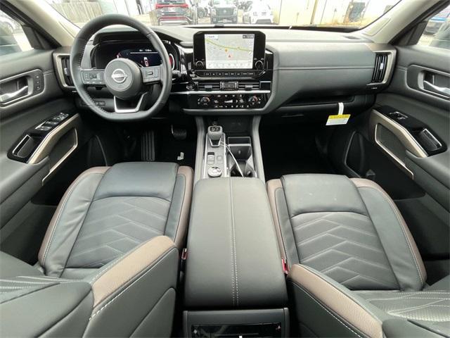 new 2025 Nissan Pathfinder car, priced at $49,346