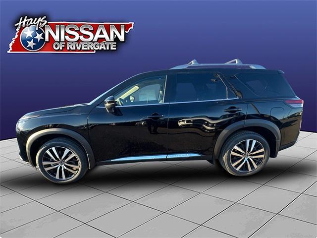 new 2025 Nissan Pathfinder car, priced at $46,776