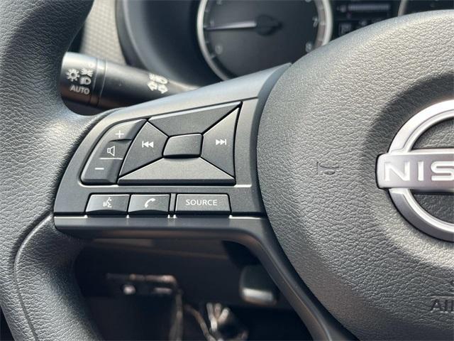 new 2025 Nissan Kicks Play car, priced at $21,949