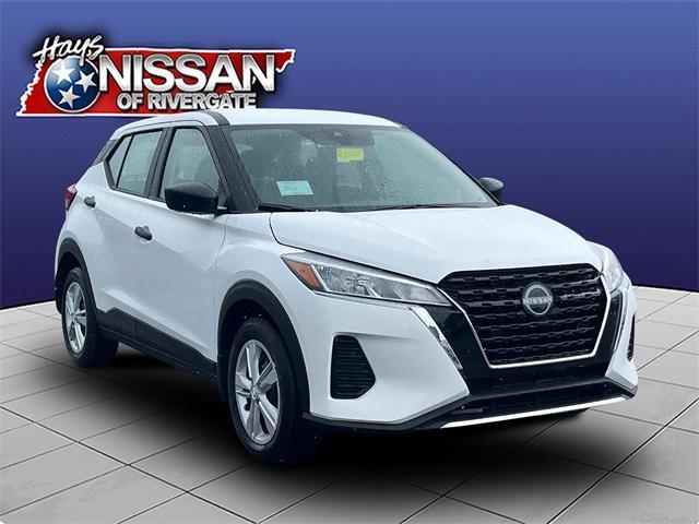 new 2025 Nissan Kicks Play car, priced at $21,949