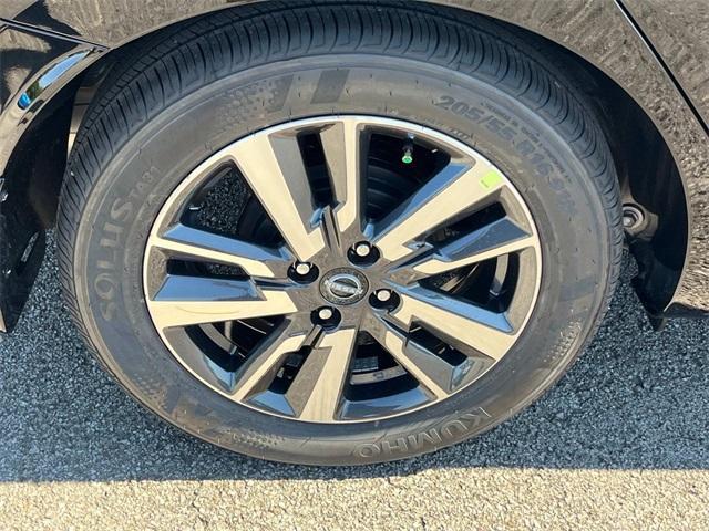 new 2025 Nissan Versa car, priced at $19,295