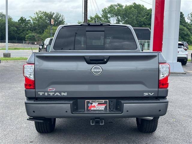 used 2024 Nissan Titan car
