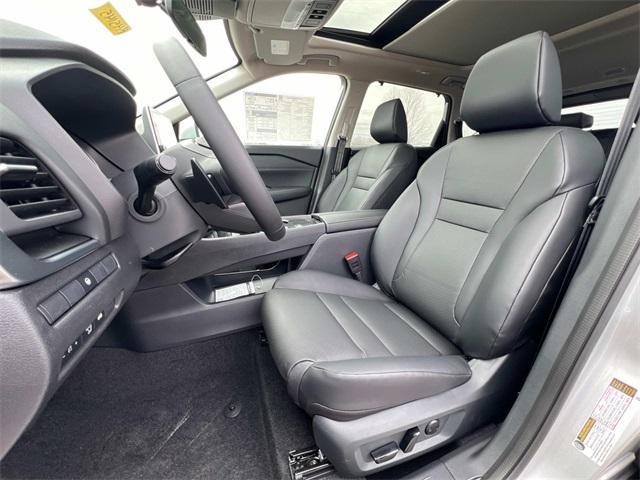 new 2025 Nissan Rogue car, priced at $31,042