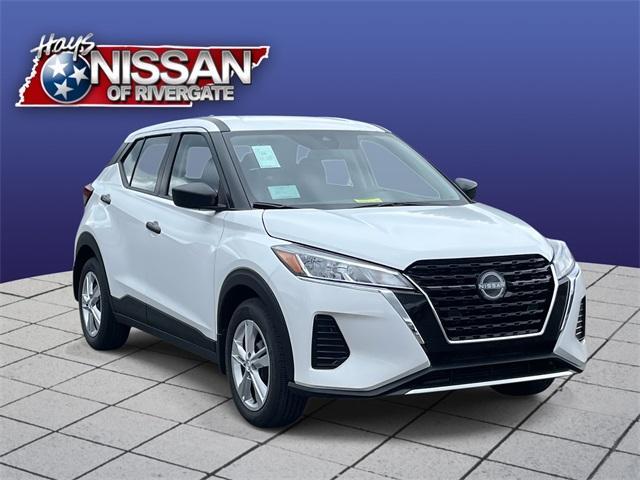 new 2025 Nissan Kicks Play car, priced at $22,040