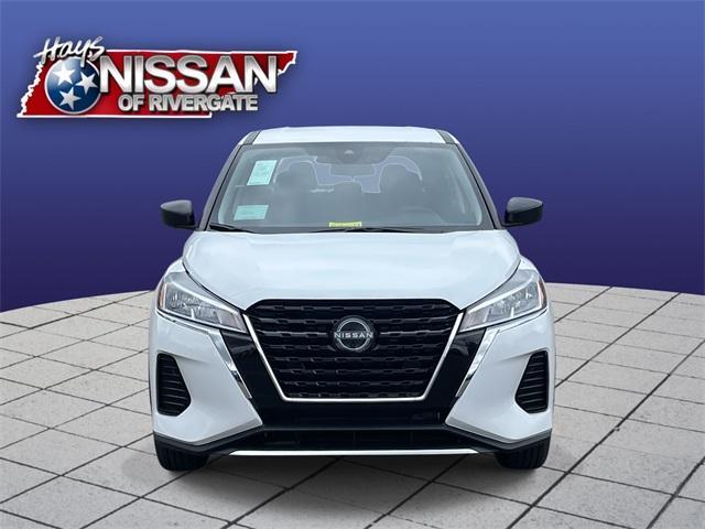 new 2025 Nissan Kicks Play car, priced at $22,040