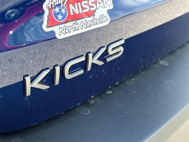 new 2025 Nissan Kicks car, priced at $23,762