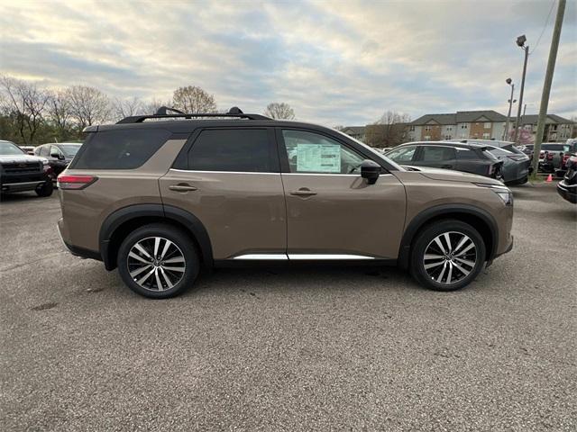 new 2025 Nissan Pathfinder car, priced at $49,346