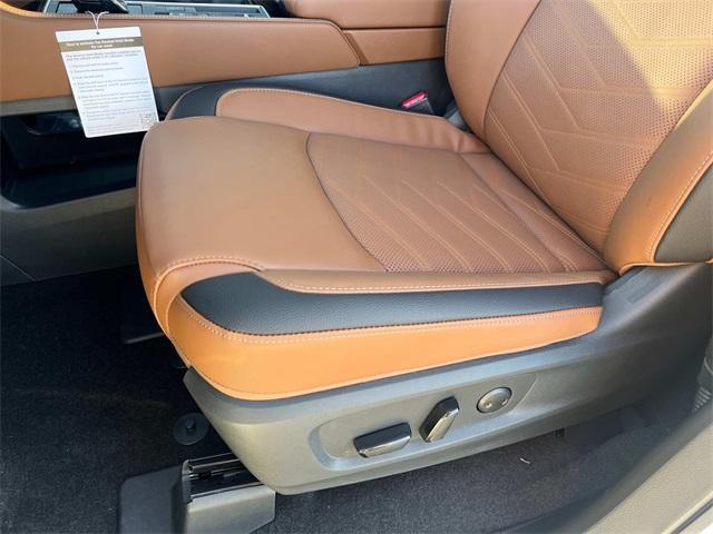 new 2025 Nissan Pathfinder car, priced at $46,820