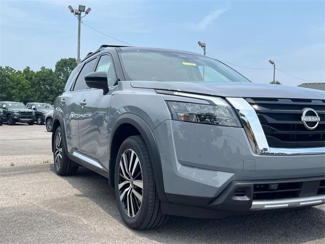 new 2025 Nissan Pathfinder car, priced at $48,474