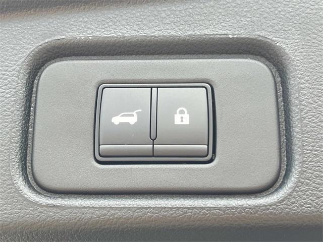 new 2025 Nissan Pathfinder car, priced at $48,474