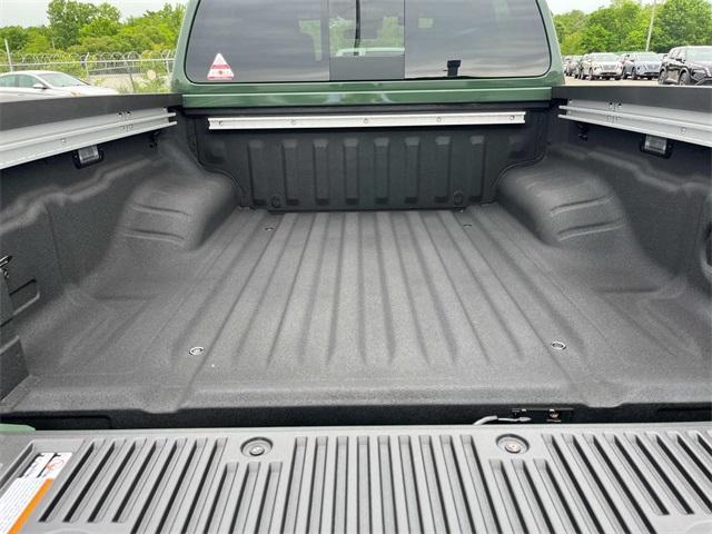 new 2025 Nissan Frontier car, priced at $46,227